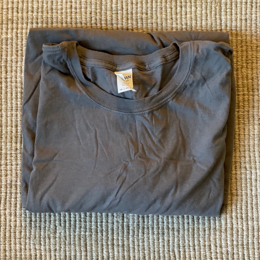 Gildan Gray short sleeve  100% Cotton T-Shirt